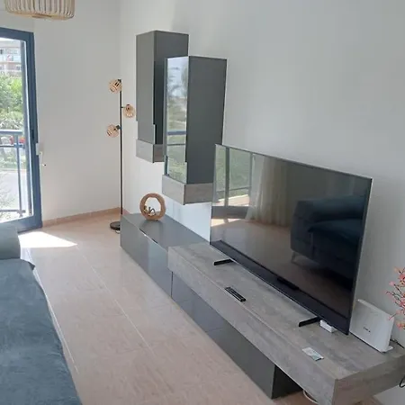 Apartment At Plaza Constitucion A 100m De La Playa *