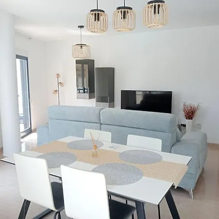 At Plaza Constitucion A 100m De La Playa Apartment